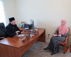 Муфтий Ислам Дашкин встретился с руководстволм женской мусульманской организации «Жемчужина» 