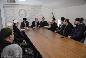 Круглый стол «Экстремистские секты как угроза крымскотатарскому народу»