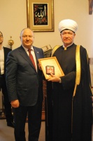 Муфтий Шейх Равиль Гайнутдин награжден медалью, учрежденной в честь поэта-героя Мусы Джалиля