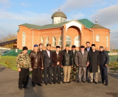 افتتاح أول مسجد في مركزمقاطعة بنزا 