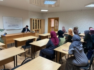 Рабочая встреча активисток мусульманской организации «Жемчужина» с Муфтием Ислямом хазратом Дашкиным