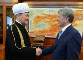 Встреча Муфтия Шейха Равиля Гайнутдина и Президента Кыргызстана Алмазбека Атамбаева состоялась в Бишкеке