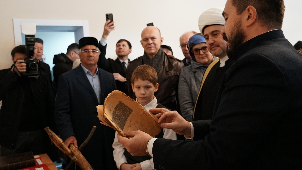 В Костроме торжественно открылся духовно-просветительский центр при  Мемориальной мечети