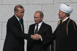 سماحة المفتي يهنأ الرئيس رجب طيب أردوغان بمناسبة إعادة انتخابه رئيساً للجمهورية التركية لفترة رئاسية جديدة 