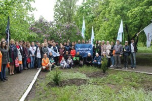 Активисты «Возрождения» приняли участие в открытии аллеи «Саратов молодой»