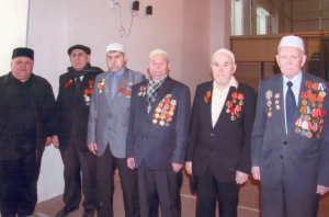 Интервью директора медресе Московской Соборной мечети, председателя Центральной ревизионной комиссии Духовного управления мусульман Российской Федерации Жафяра Фейзрахманова.