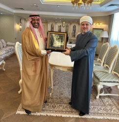Саудовский меценат удостоился памятной медали за регулярную помощь российским паломникам