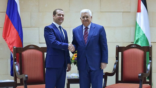 Переговоры Премьер-министра РФ Дмитрия Медведева и Главы Палестины Махмуда Аббаса проходят в Иерихоне