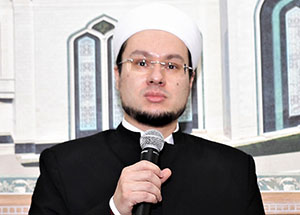 Поздравление второму имам-хатыбу Московской Соборной мечети Исламу хазрату. Зарипову