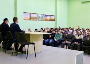 Муфтий Мукаддас Бибарсов встретился с жителями села Яковлевка Базарно-Карабулакского района