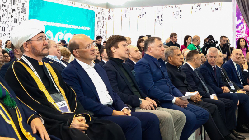 سماحة المفتي يشارك في حضور الاحتفال بمناسبة "يوم جمهورية تتارستان" ضمن فعاليات المعرض والمنتدى الدولي "روسيا"