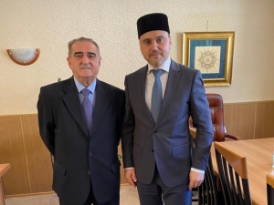 Первый зампред СМР Рушан Аббясов встретился с Чрезвычайным и Полномочным Послом Робертом Маркаряном