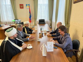 نائب رئيس وزراء جمهورية تتارستان ووفد الادارة في زيارة لمقاطعة كوستروما  