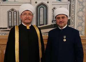 Муфтий Шейх Равиль Гайнутдин поздравил  Рушана Аббясова  с днем рождения