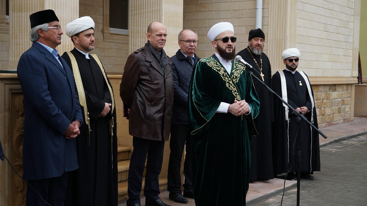 В Костроме торжественно открылся духовно-просветительский центр при  Мемориальной мечети