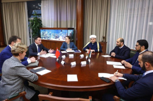 عباسوف يشارك في لقاء محافظ مقاطعة موسكو مع سعادة سفير دولة الإمارات بموسكو