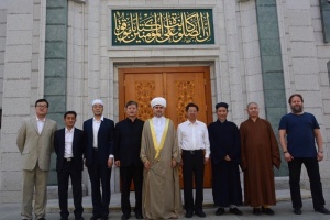 Chinese delegation visits Moscow Cathedral Mosque