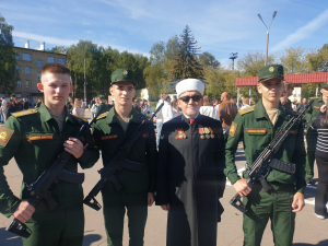  Напутствие Главного Муфтия Шейха Равиля Гайнутдина выпускникам Кремлевского училища озвучил  Марат хазрат Аршабаев