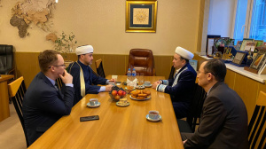 الدكتور روشان عباسوف يلتقي نائب سماحة مفتي جمهورية كازاخستان 
