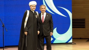 Президент Татарстана Рустам Минниханов наградил Рушана Аббясова медалью ордена  «За заслуги перед Республикой Татарстан»  