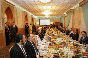 حفل استقبال رسمي ومأدبة افطار على شرف اصحاب السعادة سفراء الدول العربية والاسلامية بموسكو 