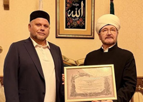 سماحة المفتي العام الشيخ راوي عين الدين يتلقى رسائل شكر وتقدير