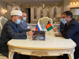 عباسوف يستقبل وفداً من السفارة الأفغانية بموسكو
