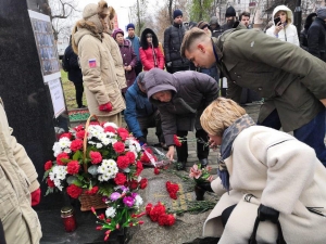 Мусульмане приняли участие митингах, посвященных Всероссийскому Дню памяти жертв политических репрессий