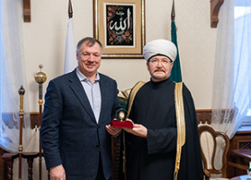 سماحة المفتي يلتقي السيد نائب رئيس الحكومة الروسية مارات حسنوللين  