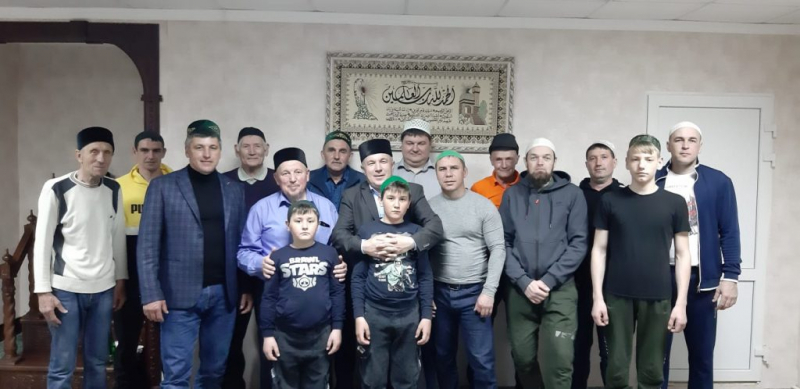 О ценностях и достоинствах Рамадана говорили на ифтаре в Новой Усть-Узе