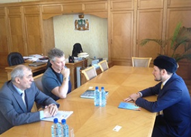 Дамир Мухетдинов и Евгений Ройзман обсудили ситуацию вокруг строительства мечети в Екатеринбурге