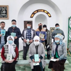 Состоялась встреча заместителя директора саратовского медресе «Шейх Саид»  с активистами местной мусульманской общины и женской группы «Исламия» при Соборной мечети поселка Дергачи