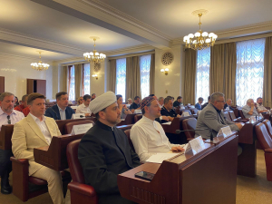 Представители ДУМ РФ и СМР приняли участие в заседании Совета по взаимодействию с религиозными объединениями