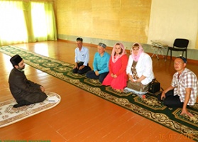   Первый обряд бракосочетания проведен в Ханской мечети Касимова
