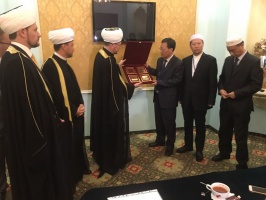 سماحة المفتي يعقد اجتماعاً رسمياً مع نائب وزيرالأديان في جمهورية الصين الشعبية 