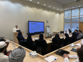 البروفسور ضمير محي الدينوف يلقي محاضرتين عن تاريخ الاسلامي في الجامعات القطرية
