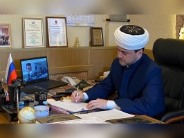 عباسوف يشارك في اجتماع مجلس الشؤون العلمية في أكاديمية بُلغار الإسلامية 