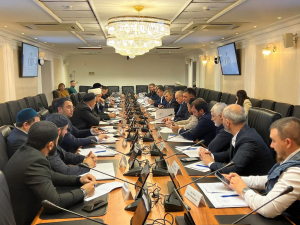 Рушан Аббясов принял участие в совещании по итогам сезона Хаджа-2022