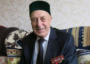 Старейшине Совета аксакалов Калининграда Хакиму Биктееву – 95 лет. Поздравление Муфтия Шейха Равиля Гайнутдина