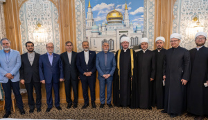 Grand Mufti Sheikh Ravil Gaynutdin Meets with Iran's Minister of Culture and Islamic Guidance Seyed Abbas Salehi
