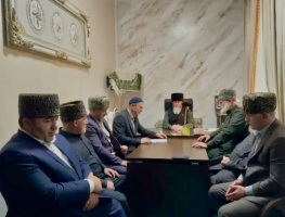 Mufti Sheikh Ravil Gainutdin congratulated Mufti of the Chechen Republic Salakh Mezhiev on his election as Chairman of the Coordination Center of Muslims of the North Caucasus