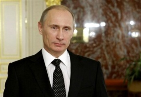 فلاديمير بوتين يهنىء مسلمي روسيا ويشيد بدورهم في الحفاظ على الوفاق والسلم الأهلي 