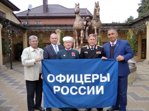 Имам Московской Соборной мечети Марат хазрат Аршабаев посетил Карачаево-Черкессию в составе делегации «Офицеры России»