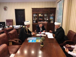 Проект Тюменской областной соборной мечети представили  в полномочном представительстве Президента в УФО