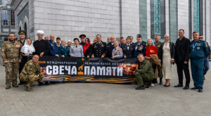 Мемориальная акция «Свеча памяти» прошла в Московской Соборной мечети накануне Дня памяти и скорби