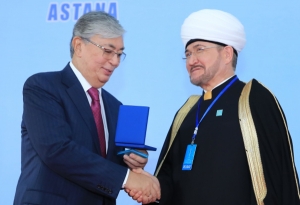 Поздравление Муфтия Шейха Равиля Гайнутдина президенту Казахстана Касым-Жомарту Токаеву