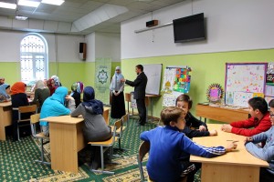 В саратовской воскресной школе «Макатаб» в самый канун нового года состоялся необычный урок: 