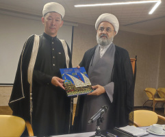 Mufti's representative attends conference on Islamic unity in Iran