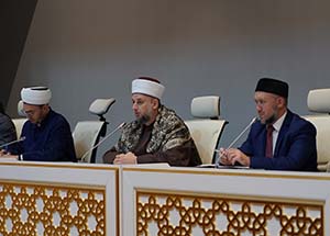 Представители Главного управления по фетвам Иордании выступили с докладами в стенах Московской Соборной мечети