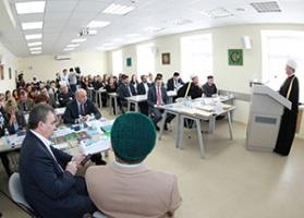 Выступление Муфтия шейха Равиля Гайнутдина перед научной общественностью Казани